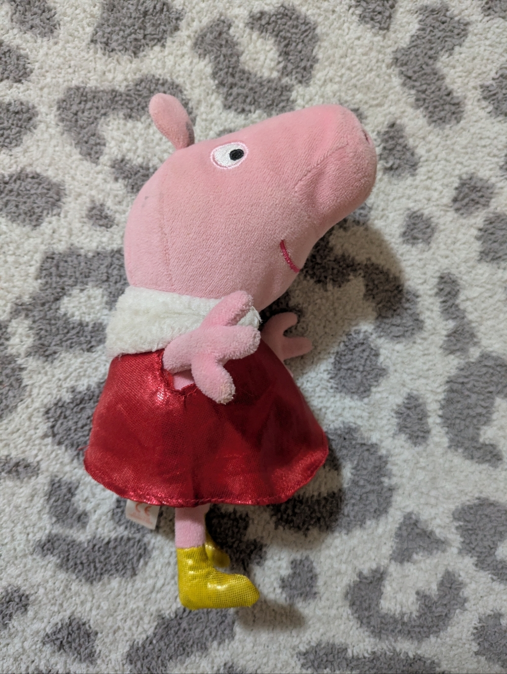🦋5/25$ Pink Peppa Pig Plush in Red Dress